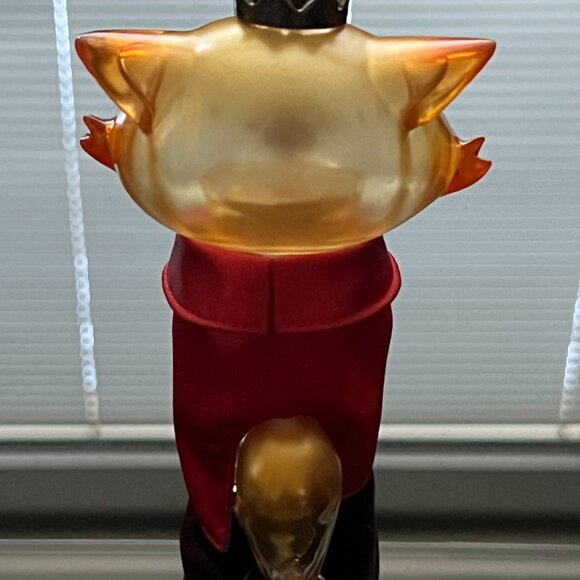 Jobi The King: Exclusive Soft Vinyl Figure By OK Luna - Picture 9 of 16